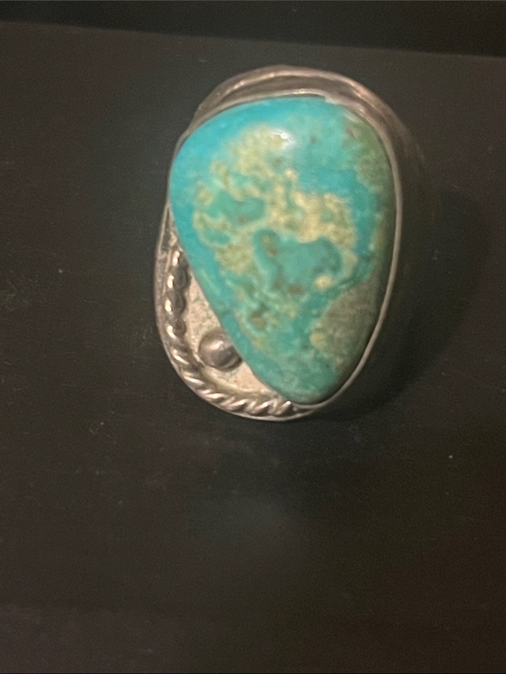 Large vintage Turquoise Native American ring
